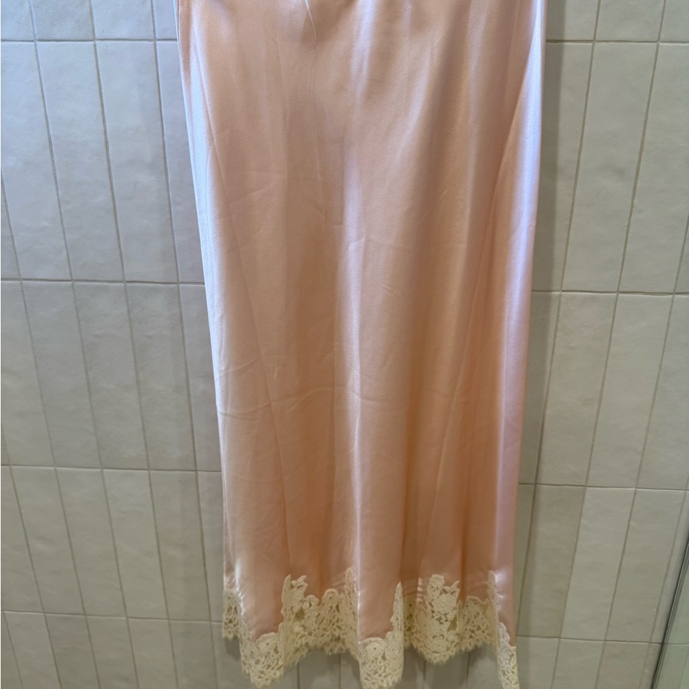 Down ballet Pink silk Skirt with Lace Trim